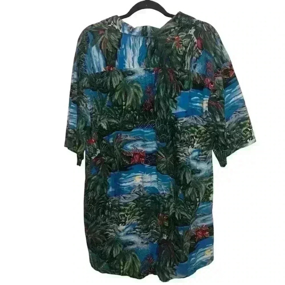 The Hawaiian Original Hilo Hattie Shirt Palm trees Volcanos Island Size 2XL - Picture 3 of 4